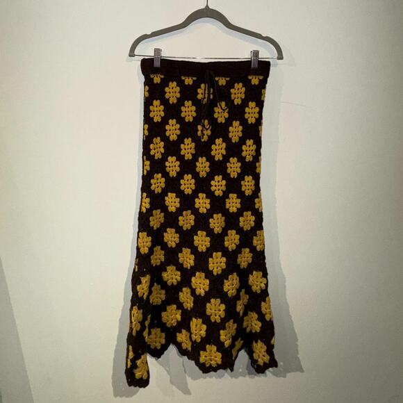 Brown and Yellow Crochet Floral Maxi Skirt L - Picture 3 of 4